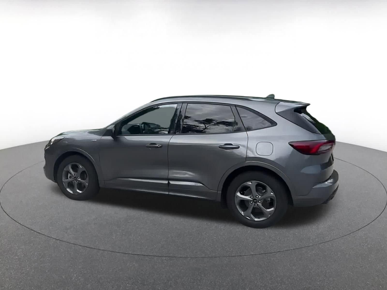 Thumbnail: 2024 Ford Escape - 5