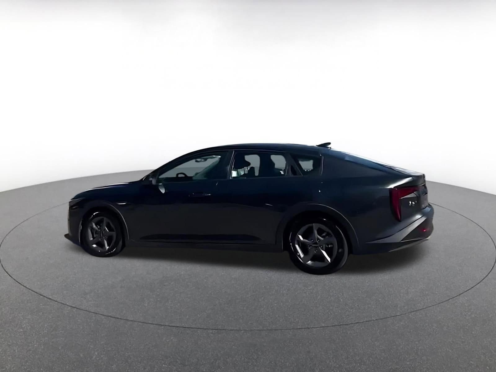 Thumbnail: 2025 Kia K4 - 11