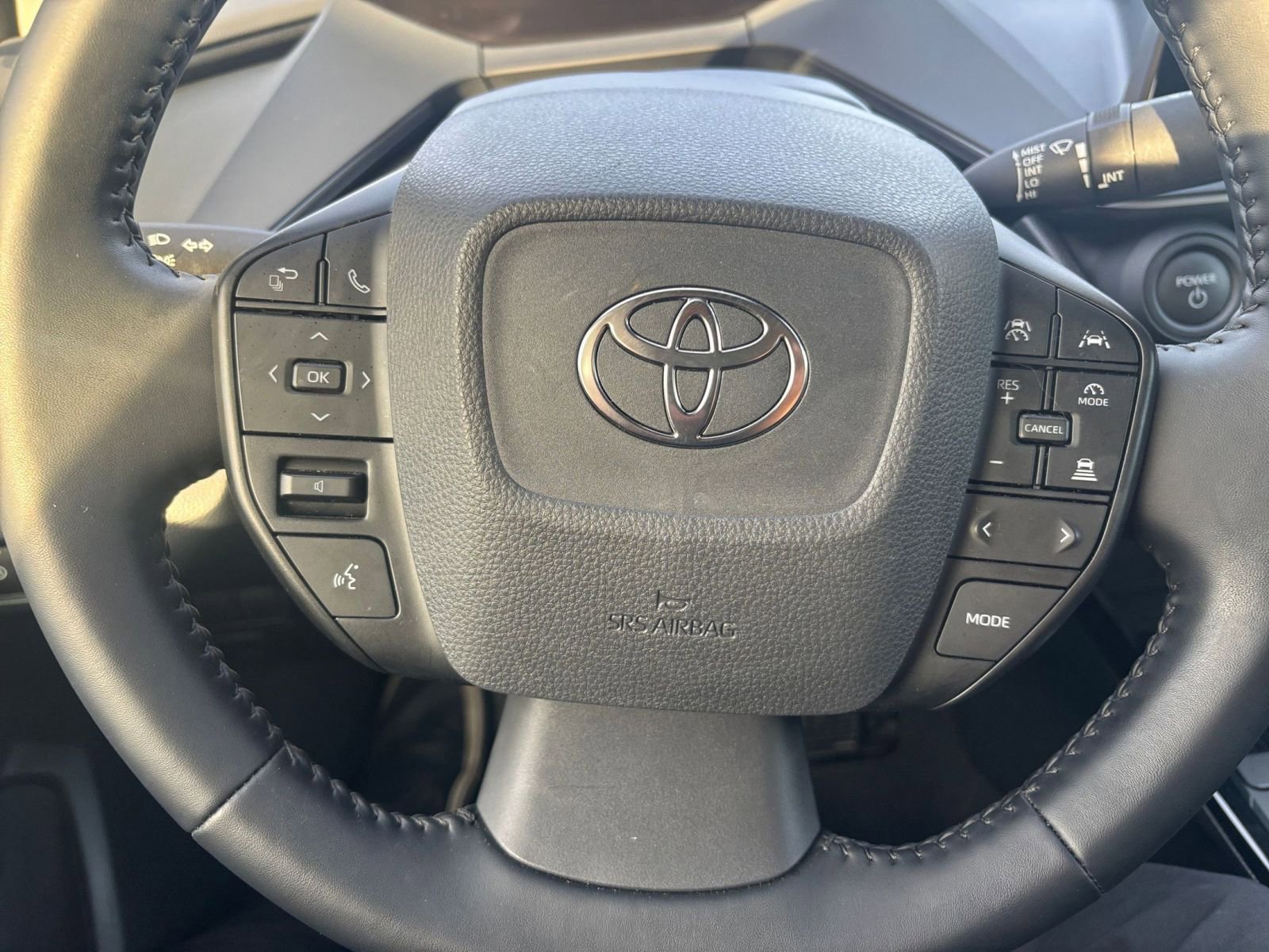 Thumbnail: 2025 Toyota Prius - 25