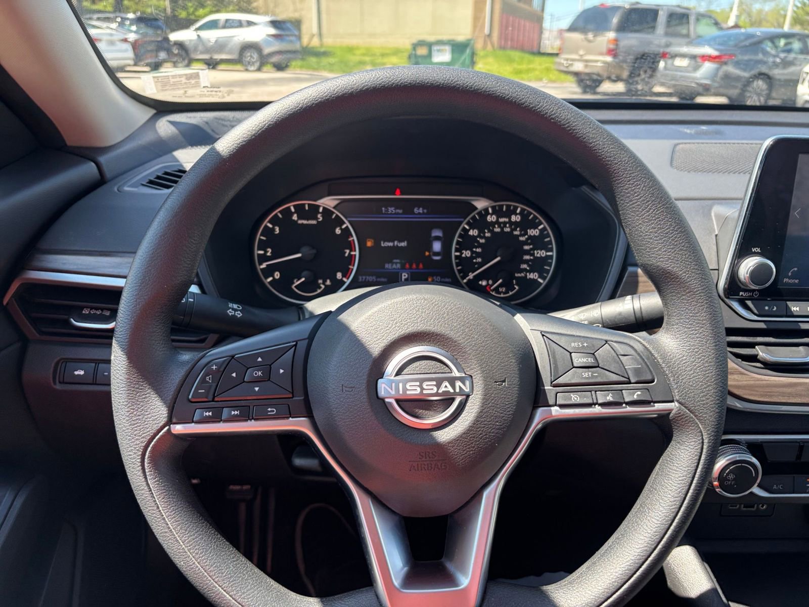 Thumbnail: 2025 Nissan Altima - 32