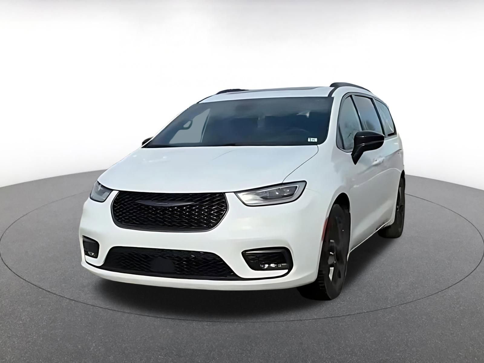 Thumbnail: 2025 Chrysler Pacifica - 7