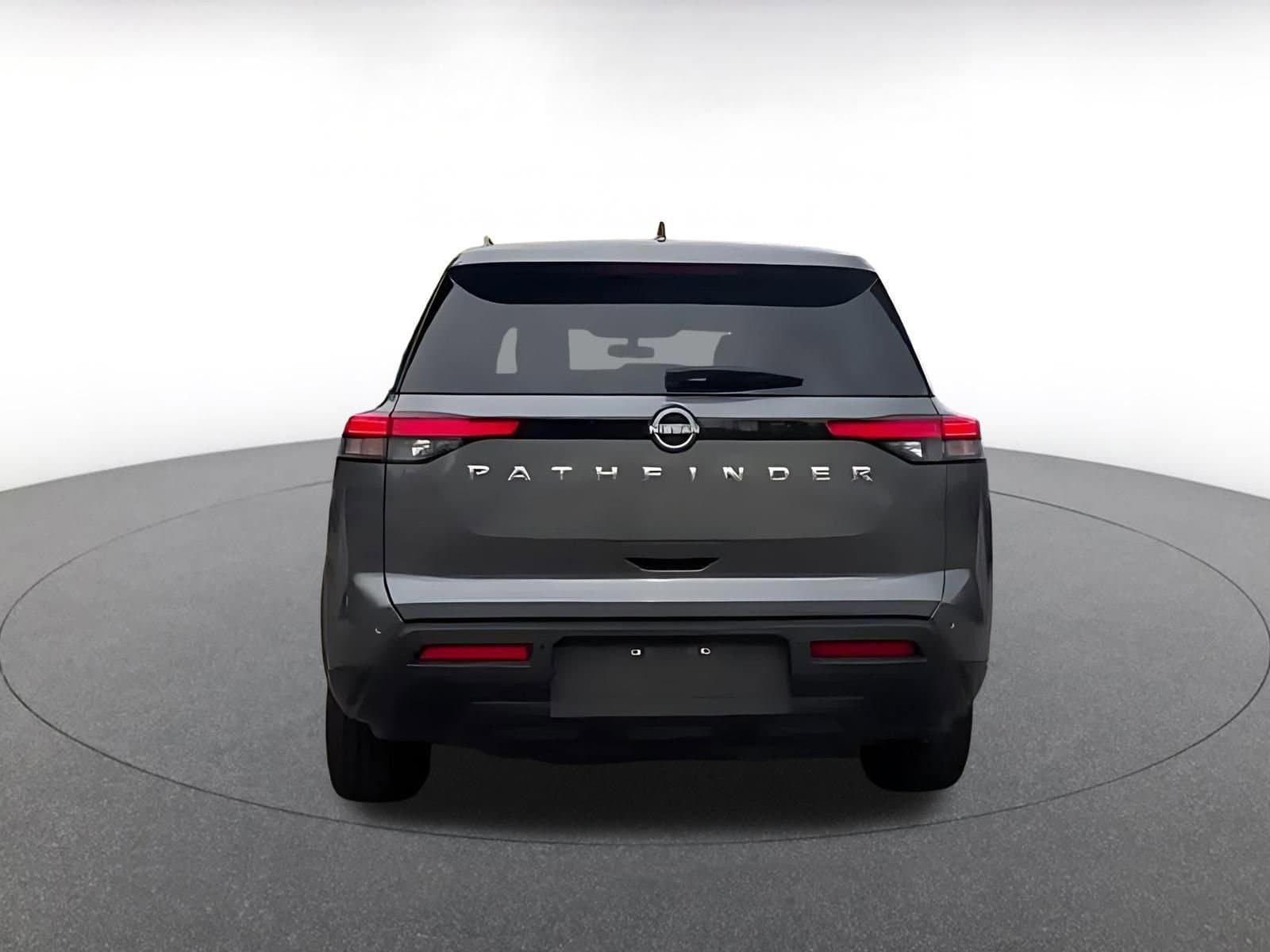Thumbnail: 2025 Nissan Pathfinder - 12