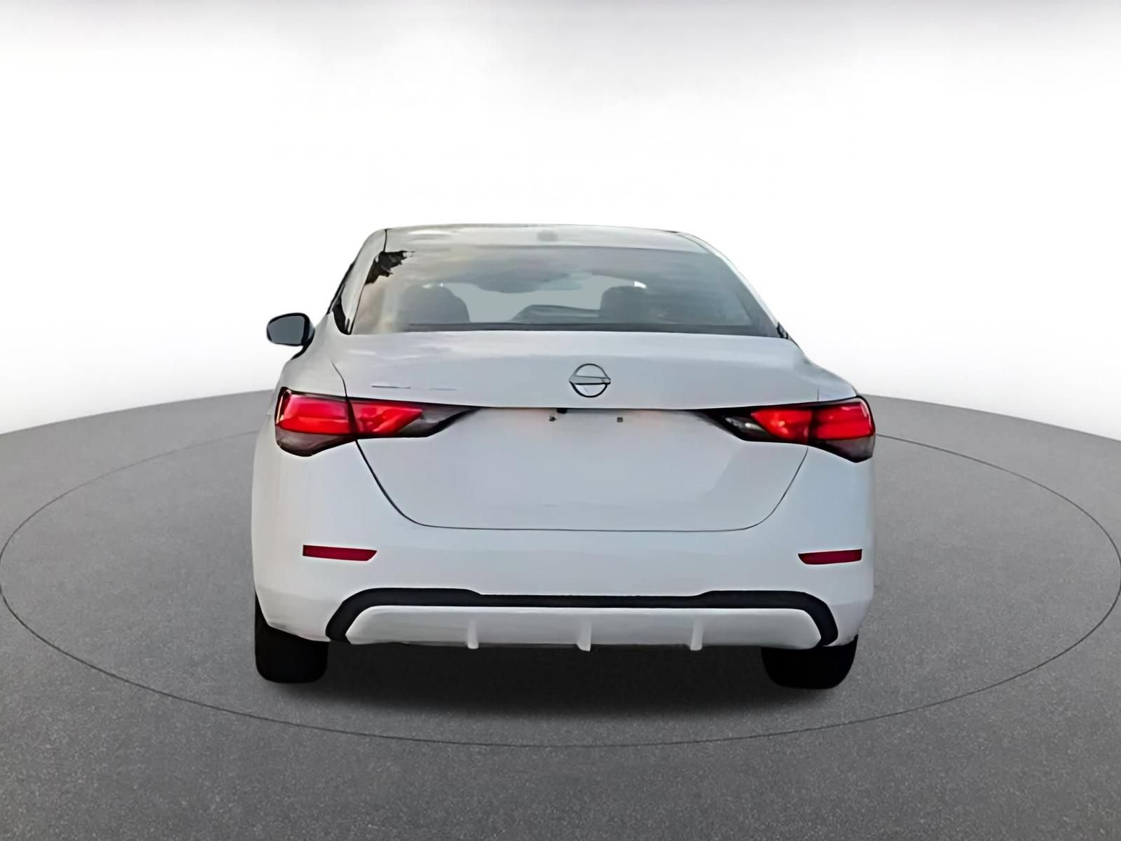 Thumbnail: 2025 Nissan Sentra - 9
