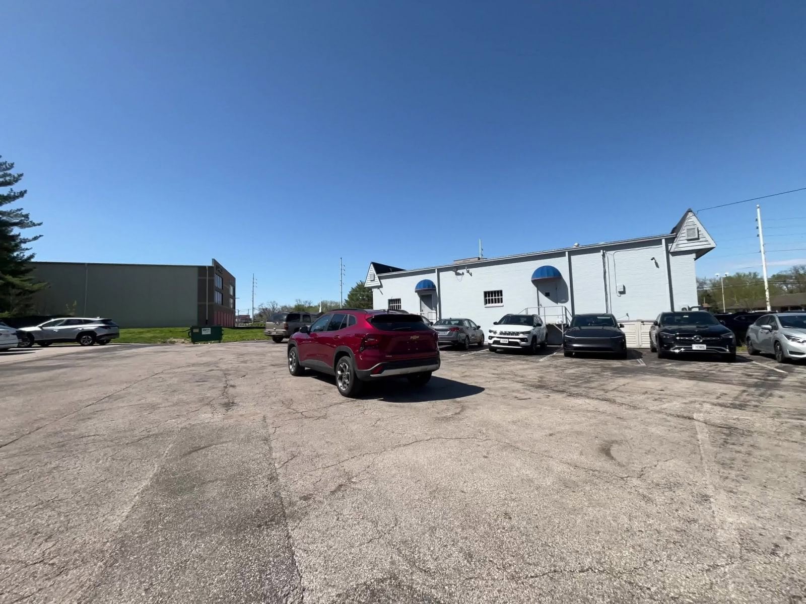 Thumbnail: 2025 Chevrolet Trax - 16