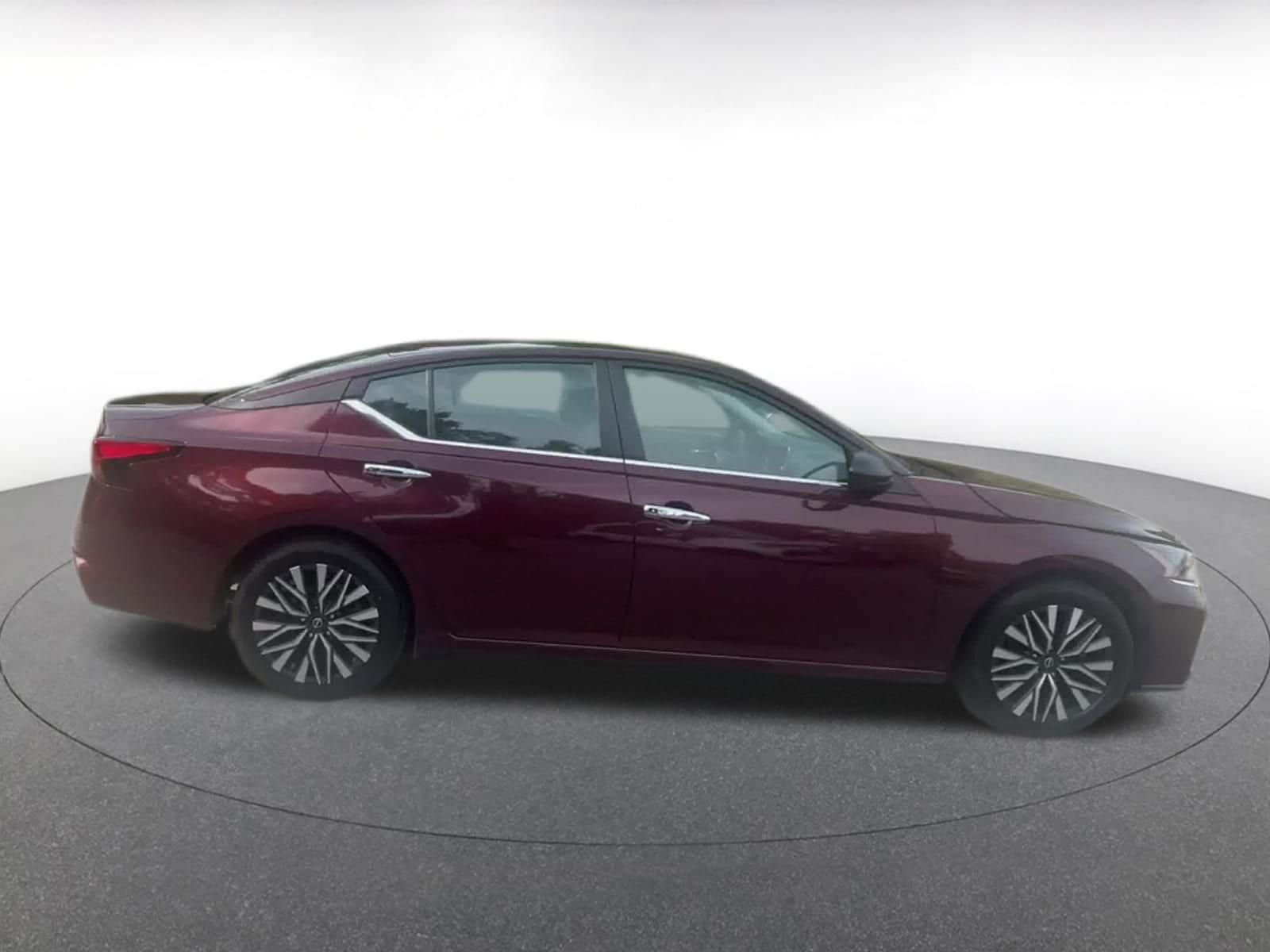 Thumbnail: 2024 Nissan Altima - 16