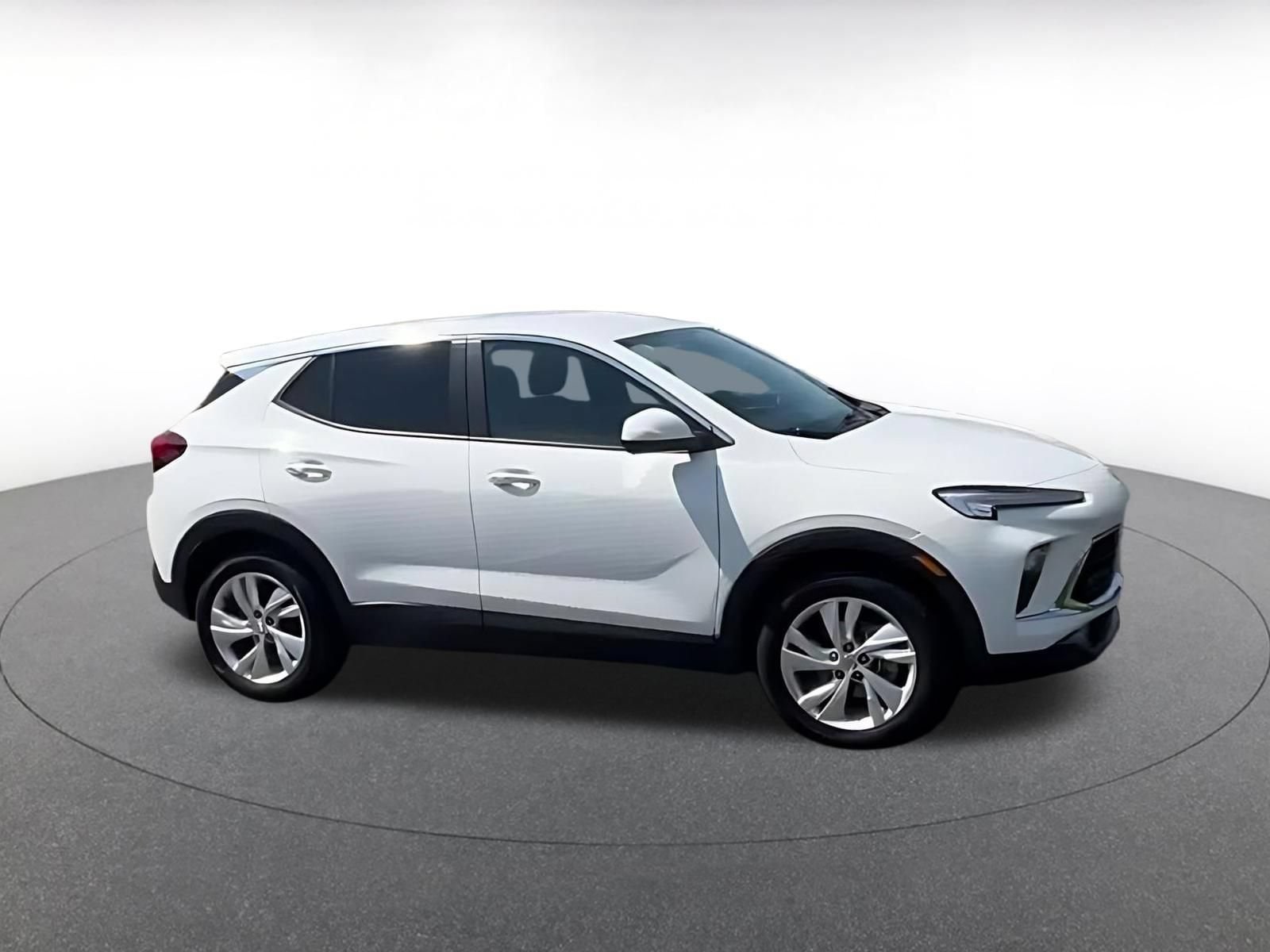 Thumbnail: 2025 Buick Encore GX - 2