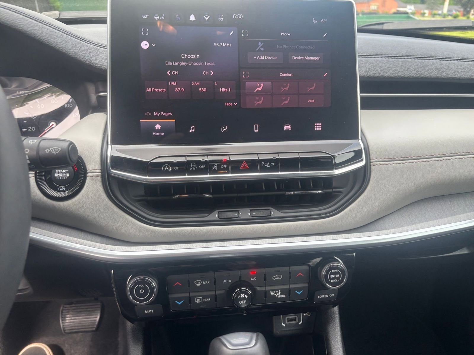 Thumbnail: 2025 Jeep Compass - 17