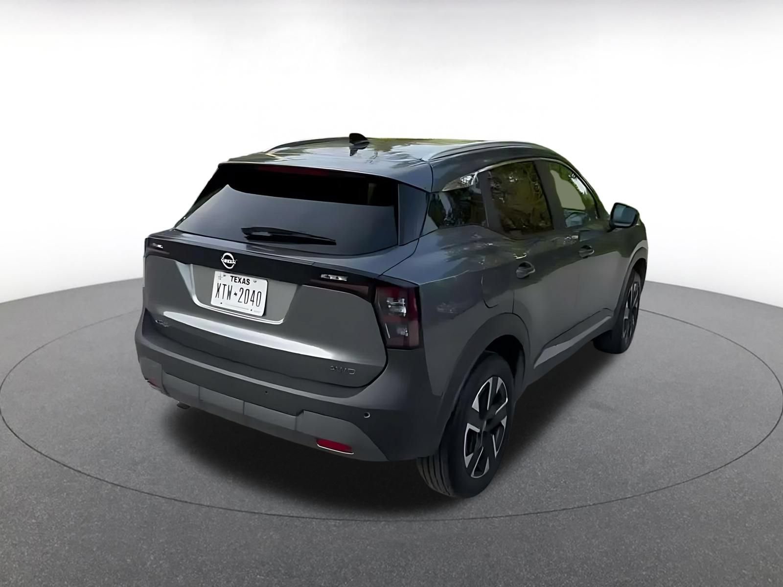 Thumbnail: 2026 Nissan Kicks - 14