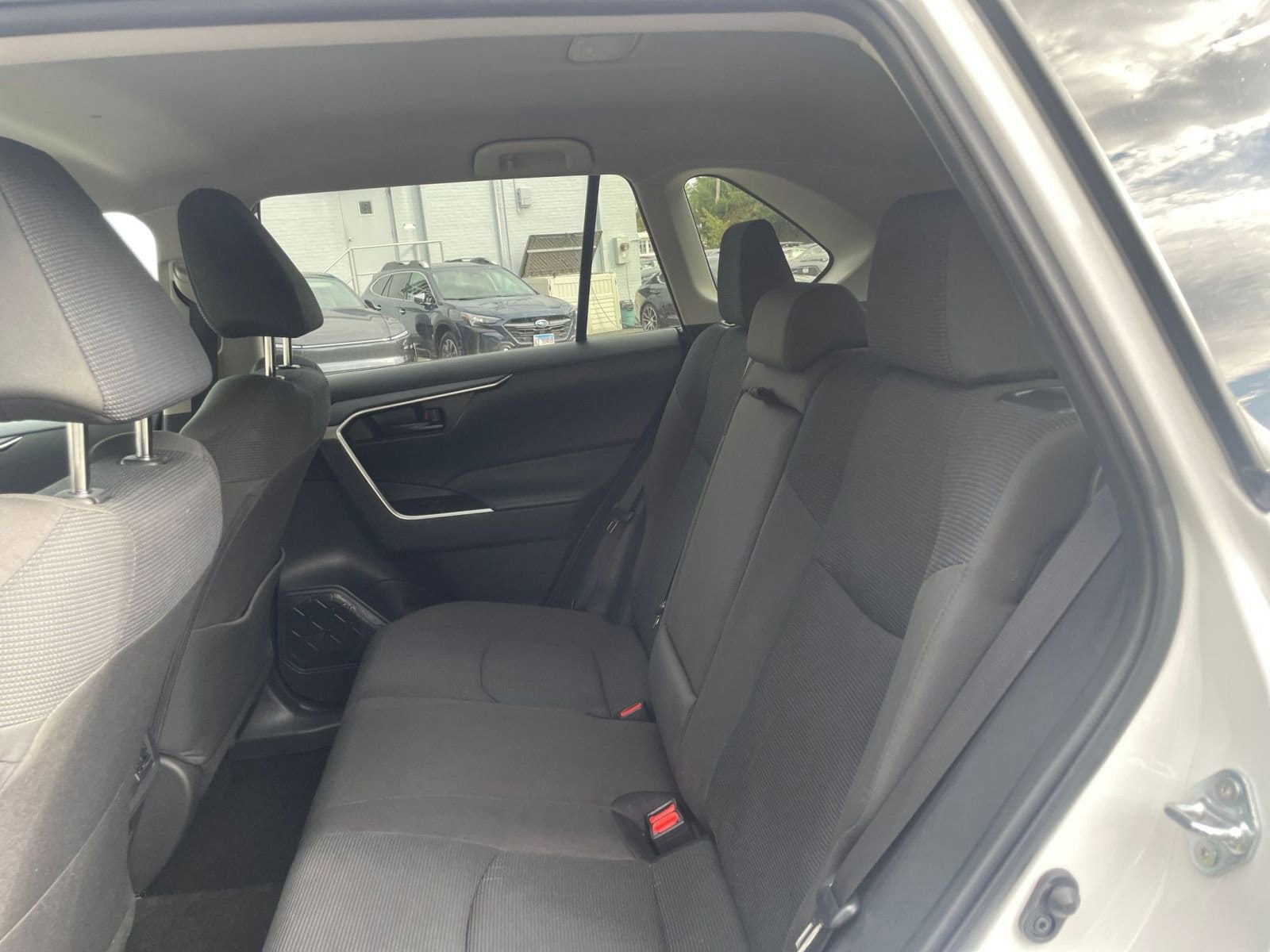 Thumbnail: 2025 Toyota RAV4 - 23