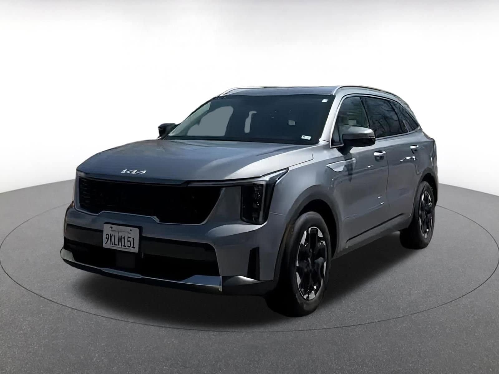 2024 Kia Sorento S 6
