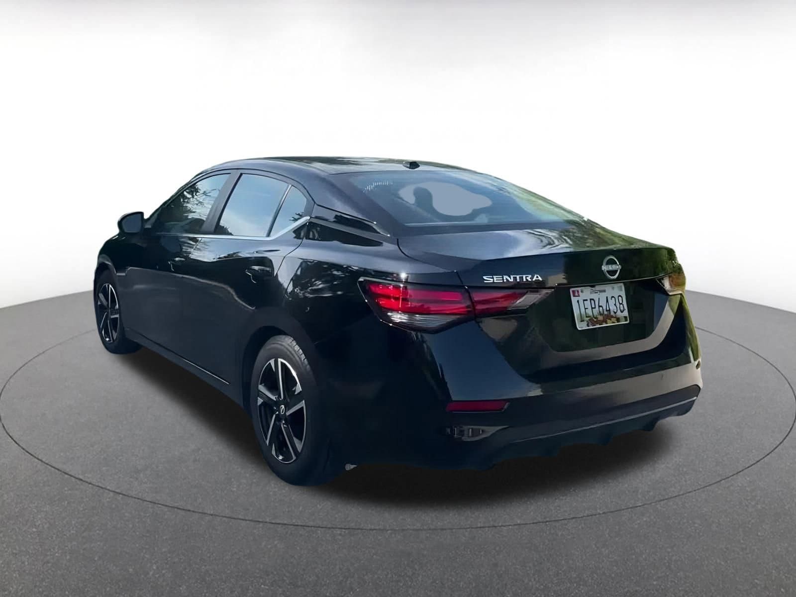 Thumbnail: 2024 Nissan Sentra - 10