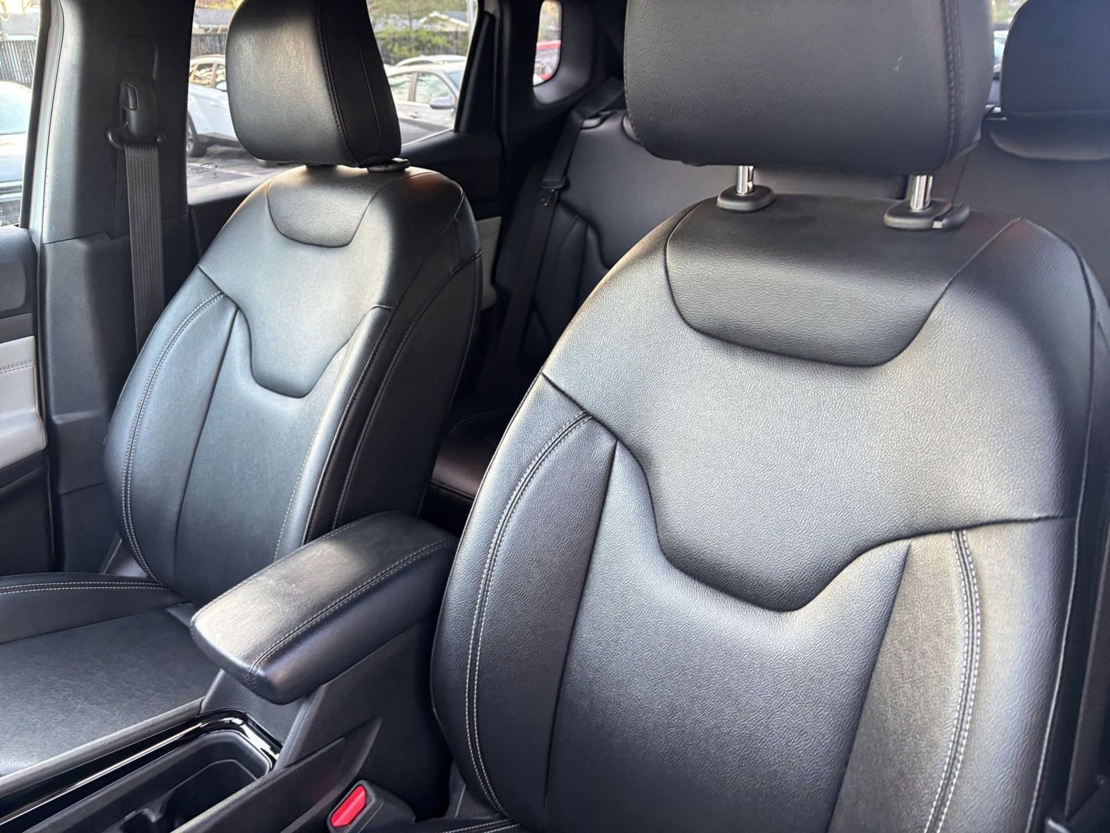 Thumbnail: 2025 Jeep Compass - 35