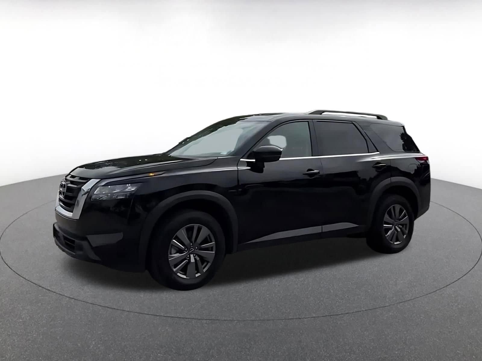 Thumbnail: 2025 Nissan Pathfinder - 8