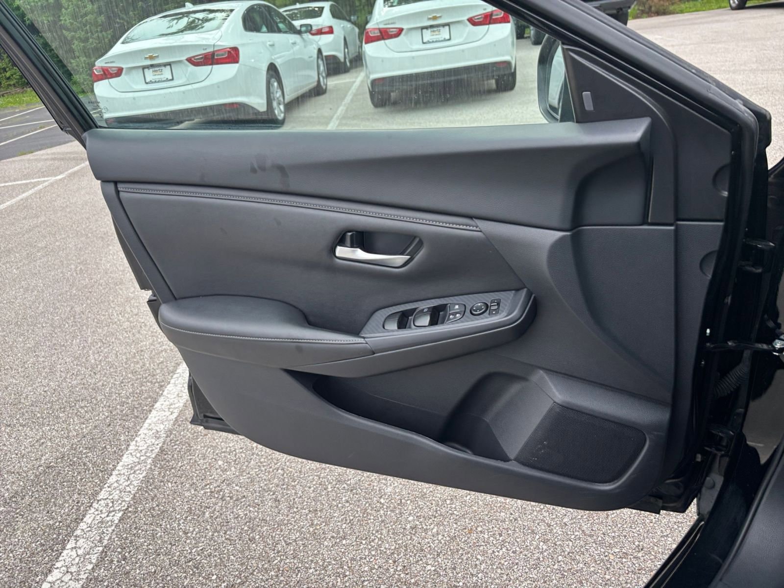 2024 Nissan Sentra SV 20