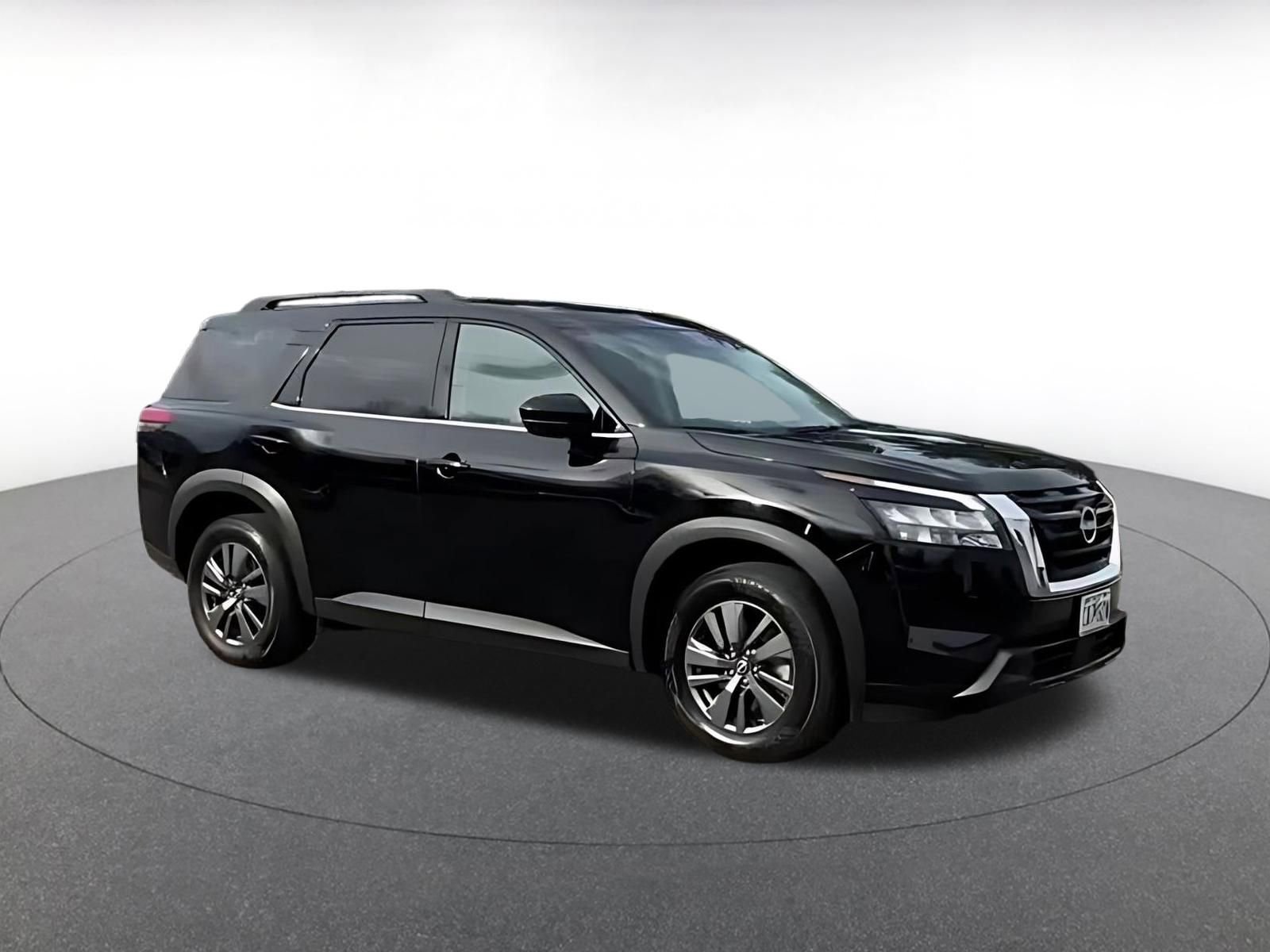 Thumbnail: 2025 Nissan Pathfinder - 2