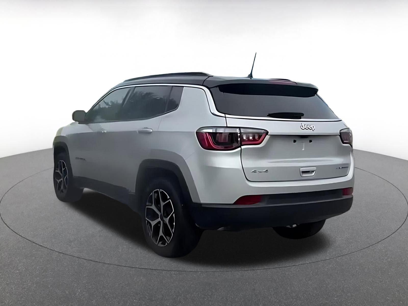 Thumbnail: 2025 Jeep Compass - 11