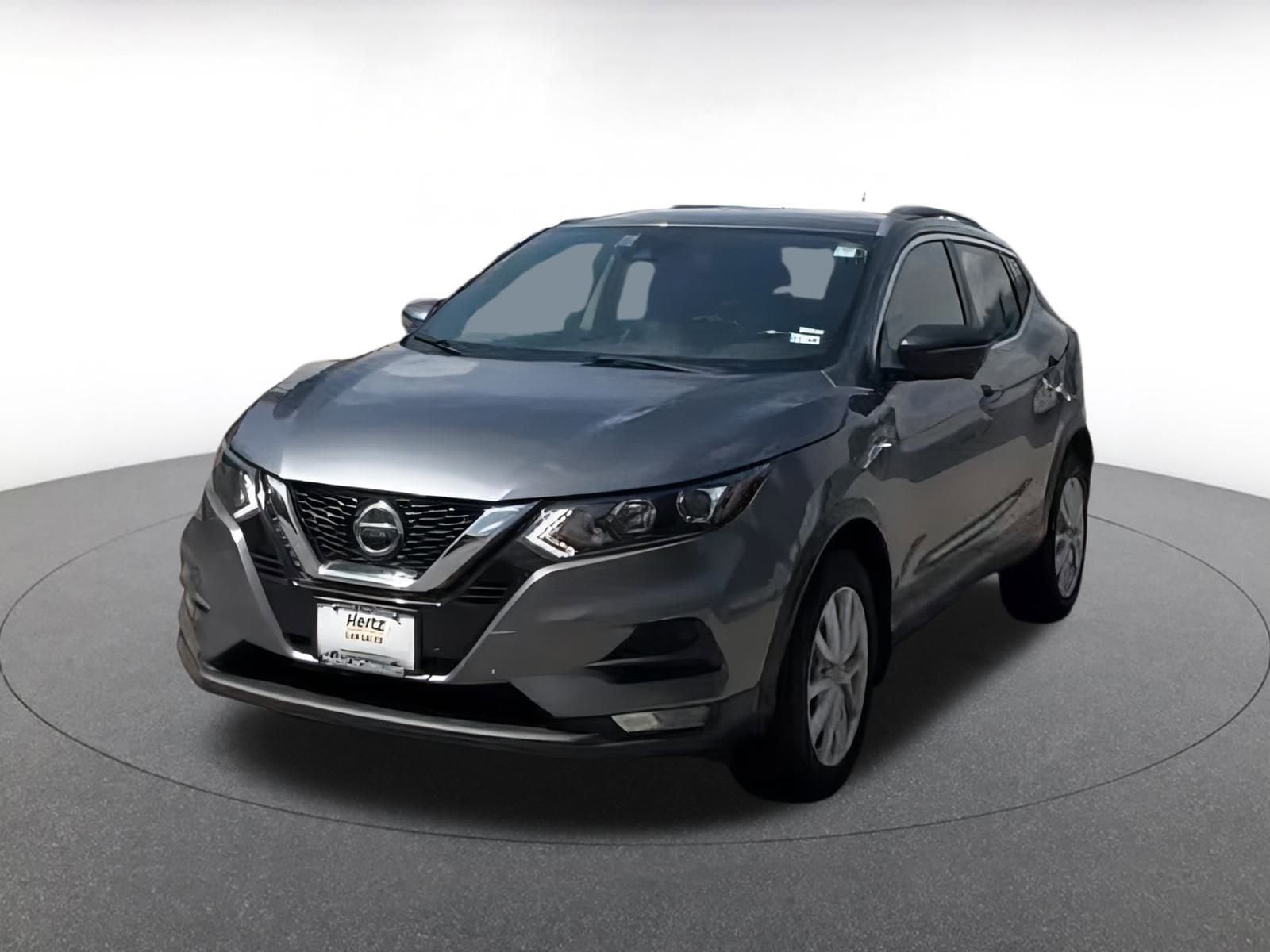 Thumbnail: 2022 Nissan Rogue Sport - 3