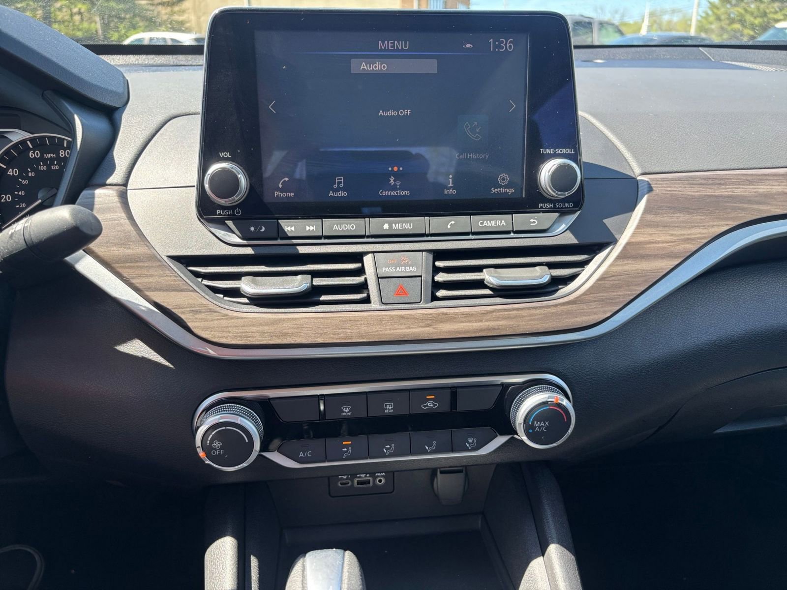 Thumbnail: 2025 Nissan Altima - 17