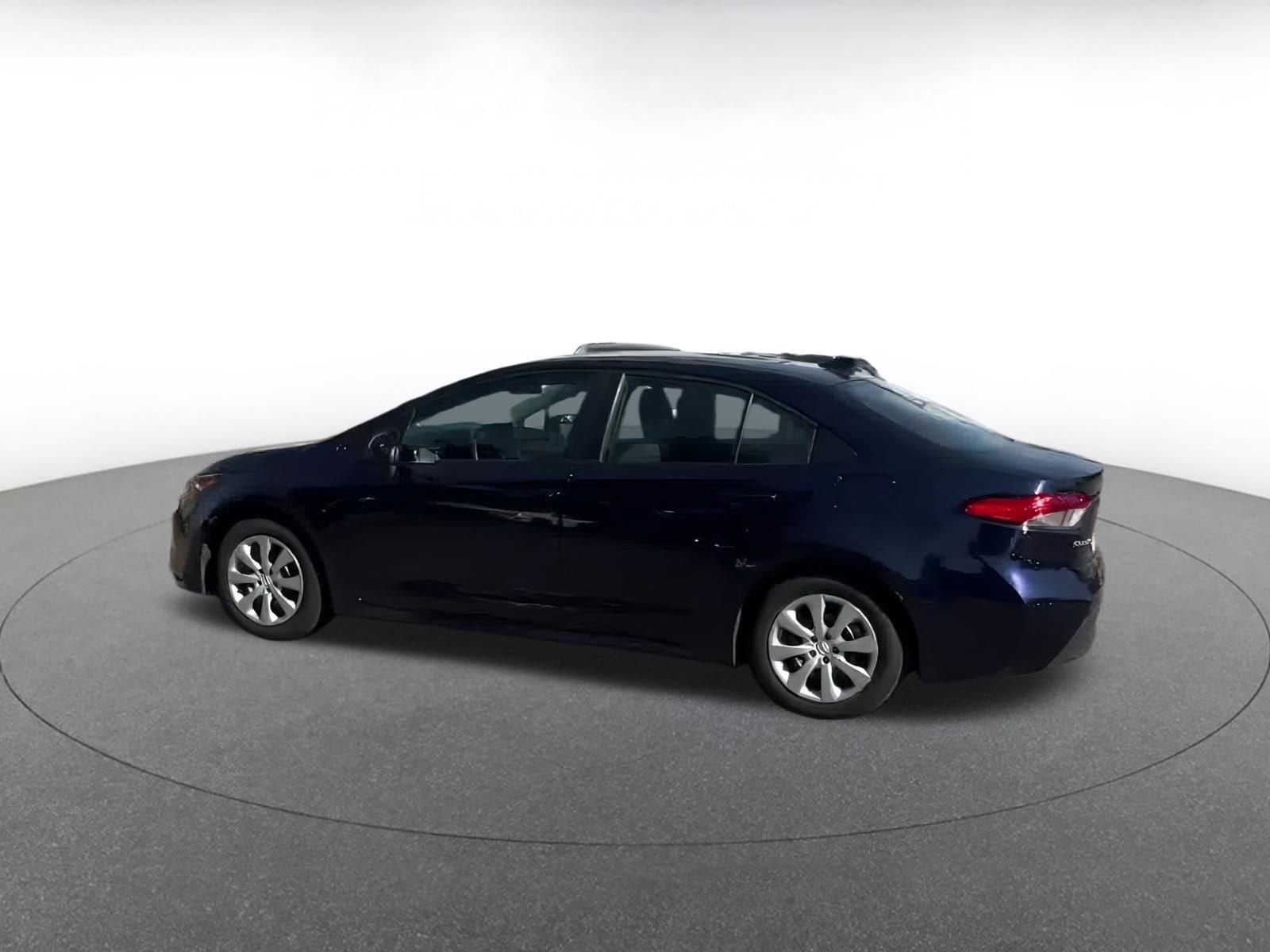 Thumbnail: 2024 Toyota Corolla - 9