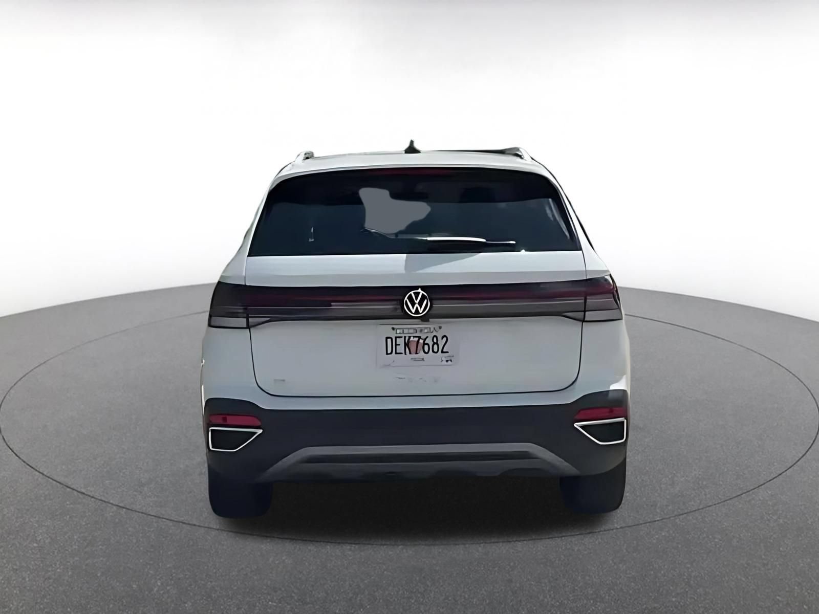 Thumbnail: 2026 Volkswagen Taos - 13