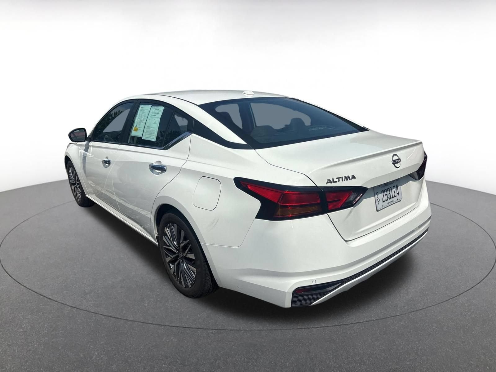 Thumbnail: 2025 Nissan Altima - 4