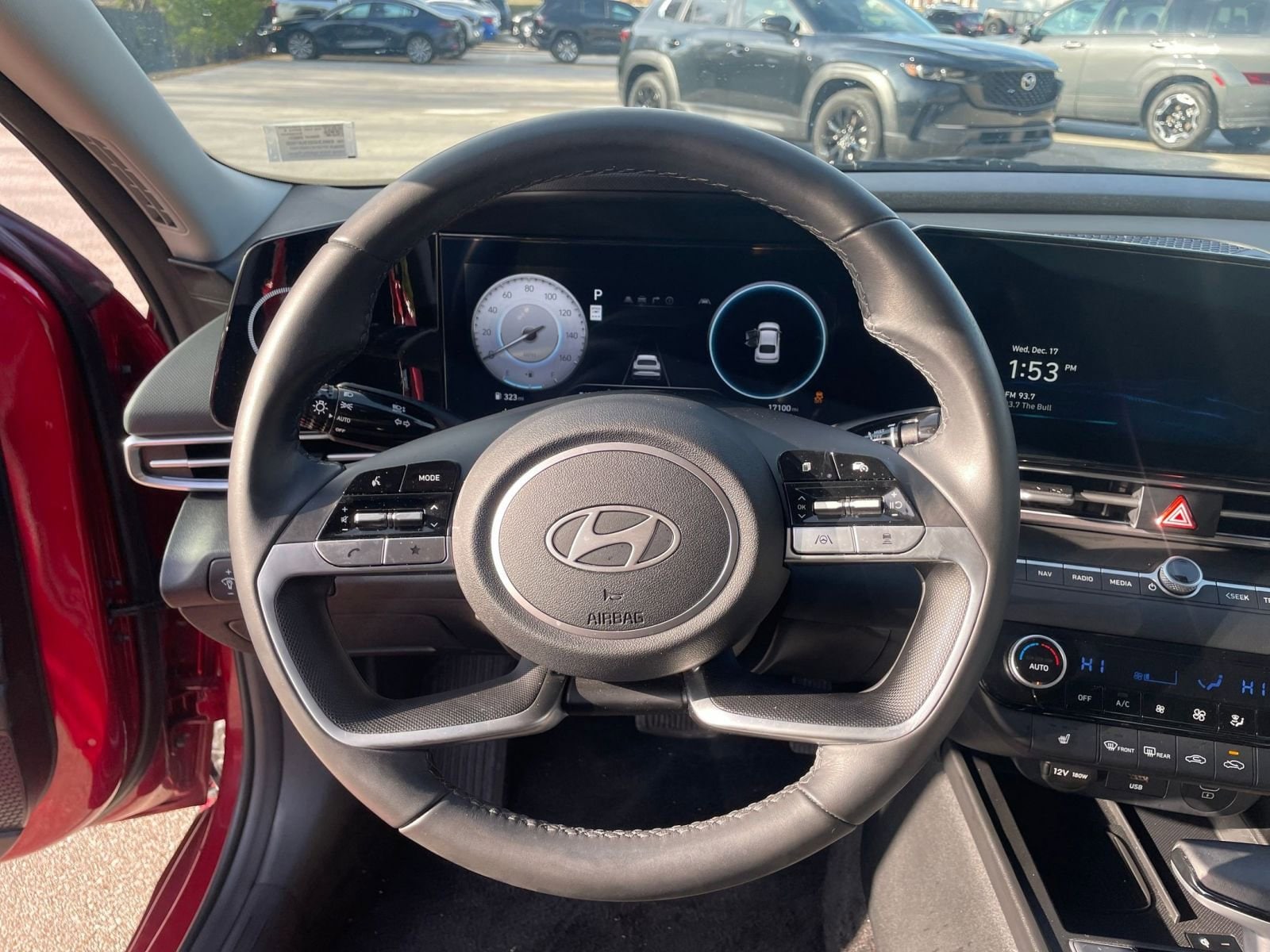 Thumbnail: 2025 Hyundai Elantra - 33