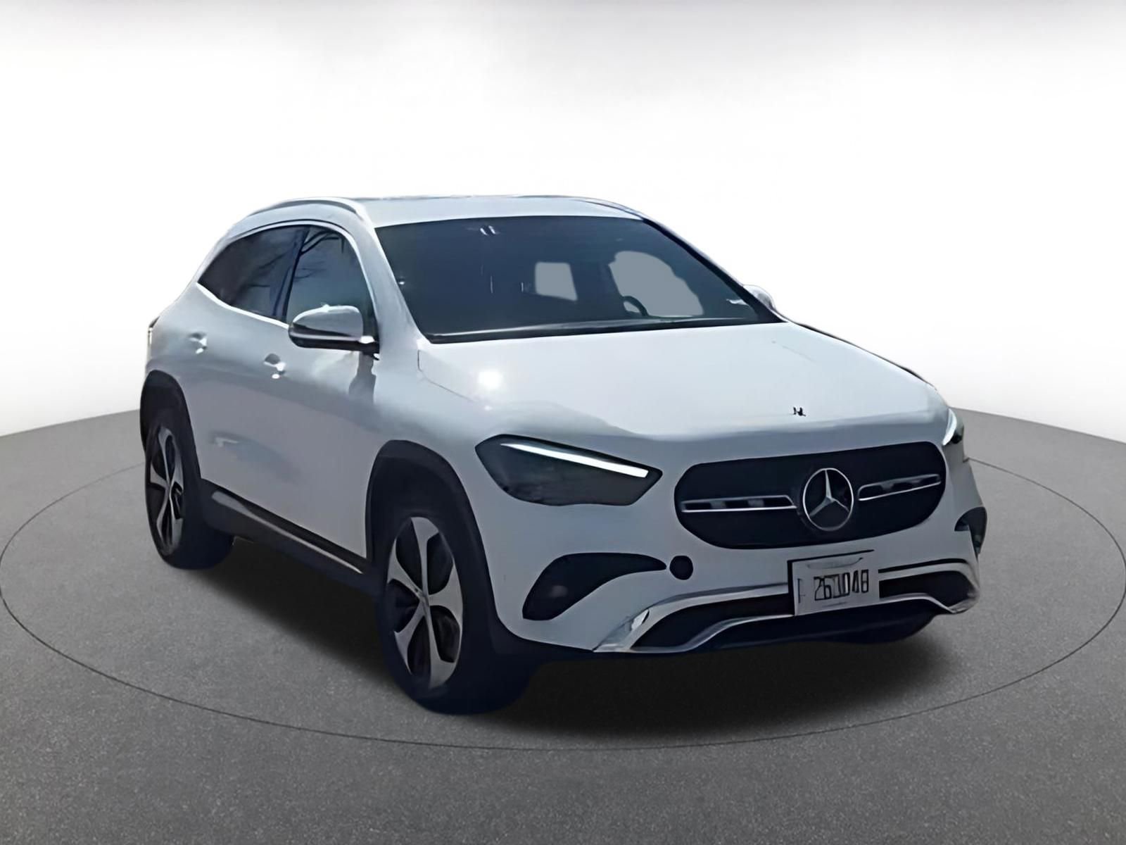 Thumbnail: 2025 Mercedes-Benz GLA - 3