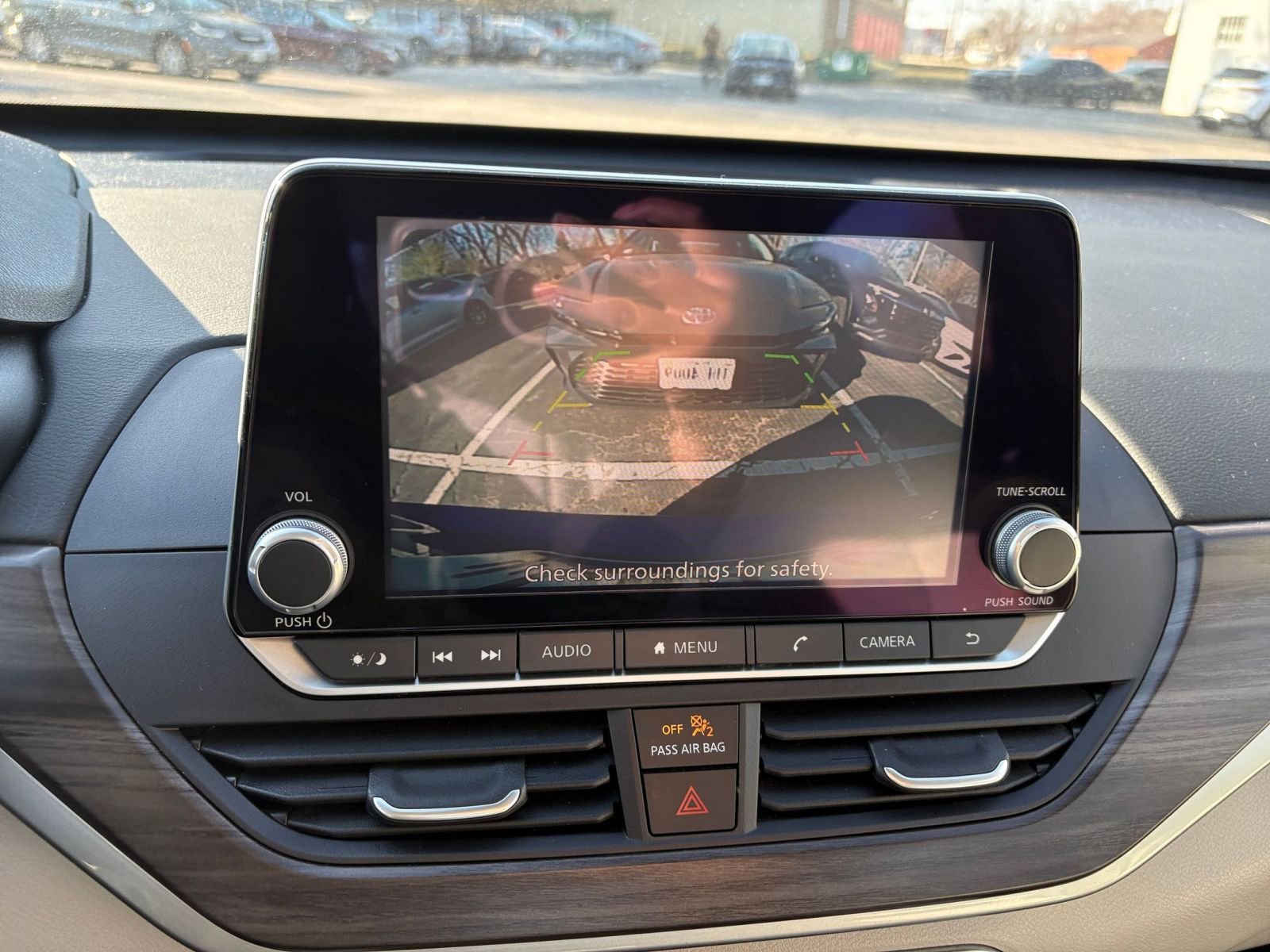 Thumbnail: 2025 Nissan Altima - 17