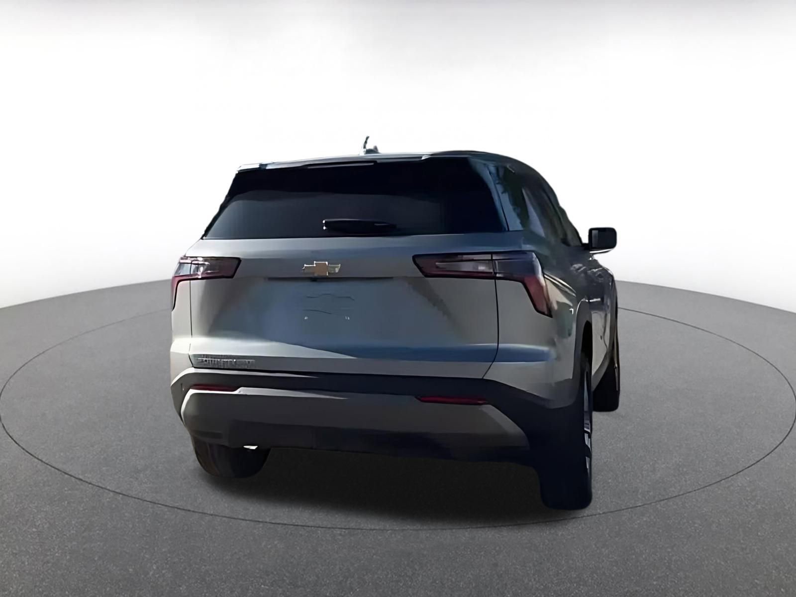 Thumbnail: 2025 Chevrolet Equinox - 10