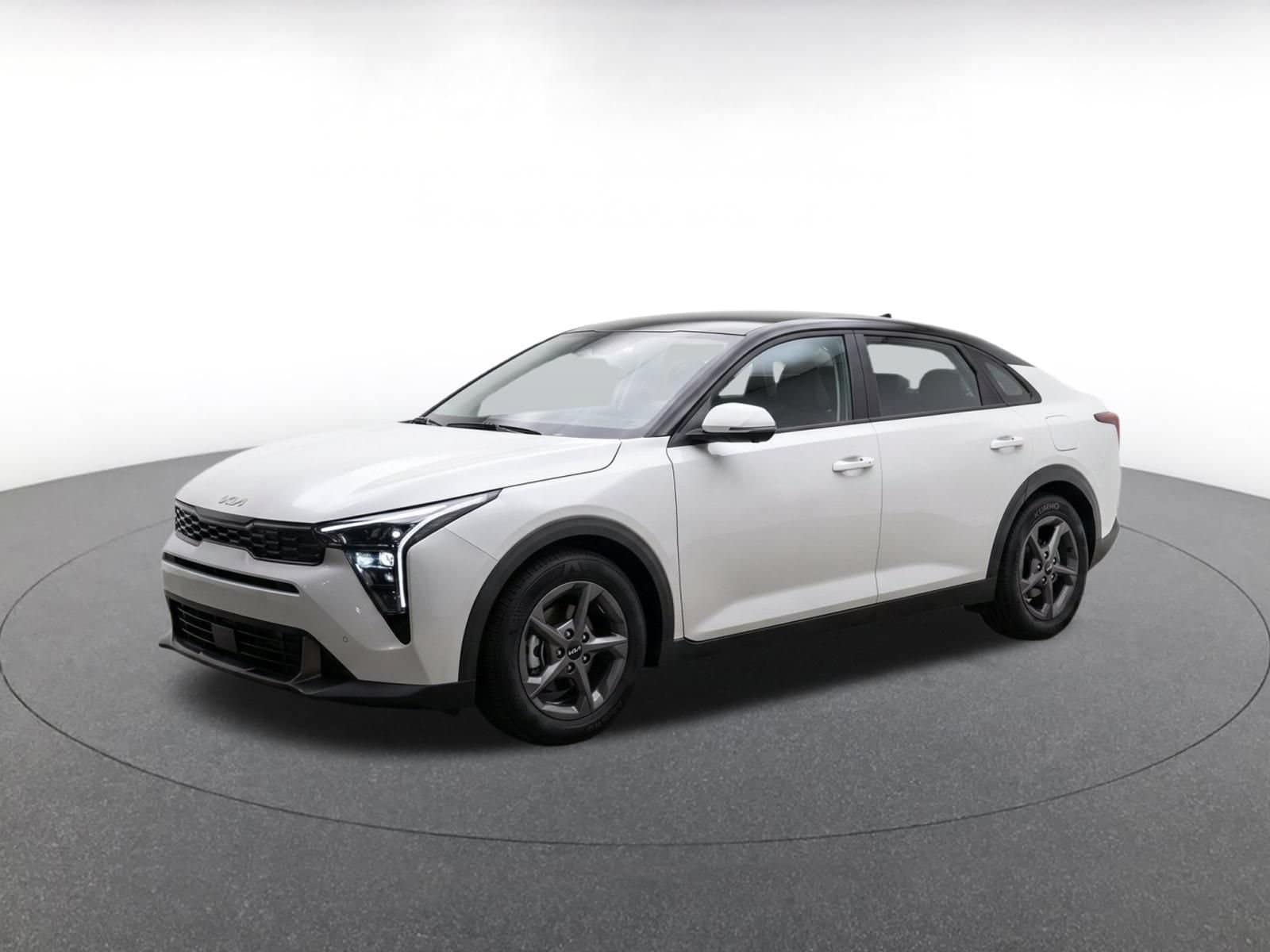 Thumbnail: 2026 Kia K4 - 3