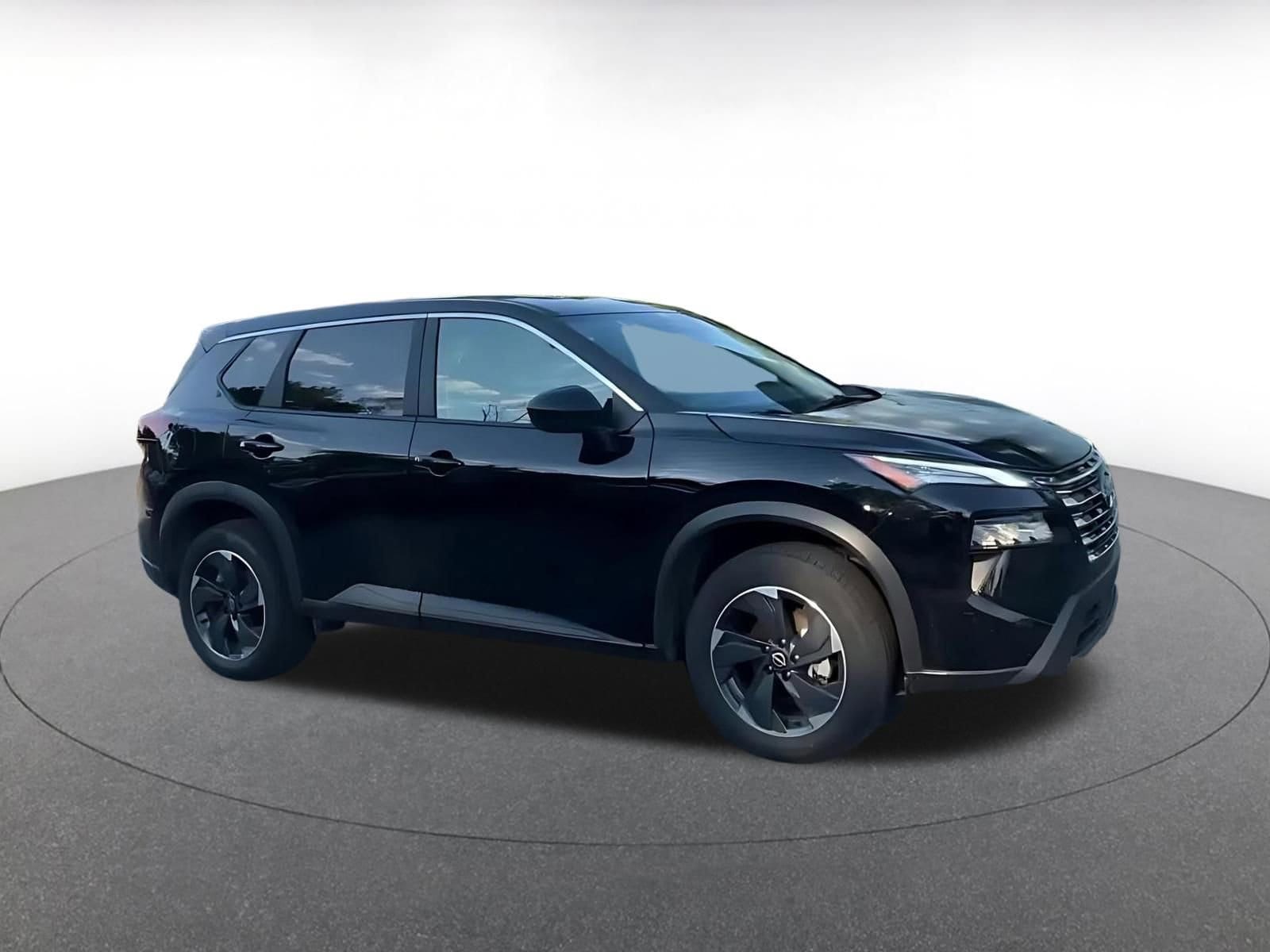 Thumbnail: 2025 Nissan Rogue - 2