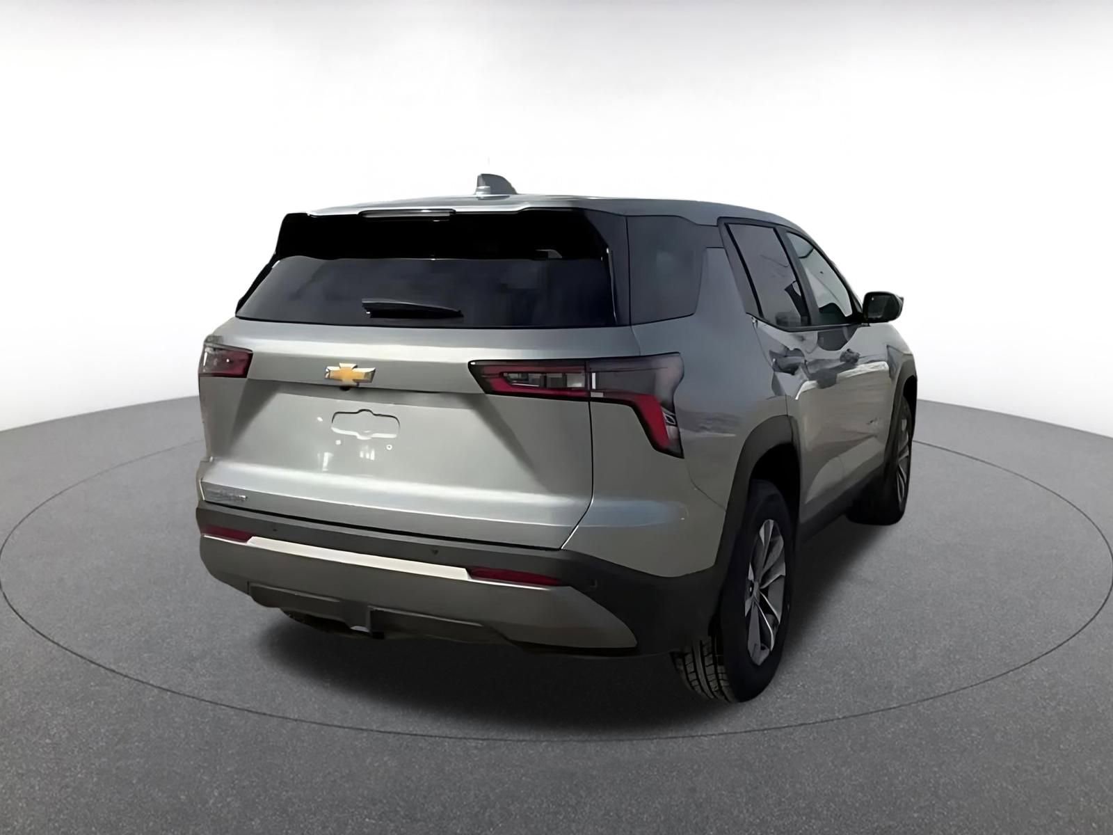 Thumbnail: 2025 Chevrolet Equinox - 14
