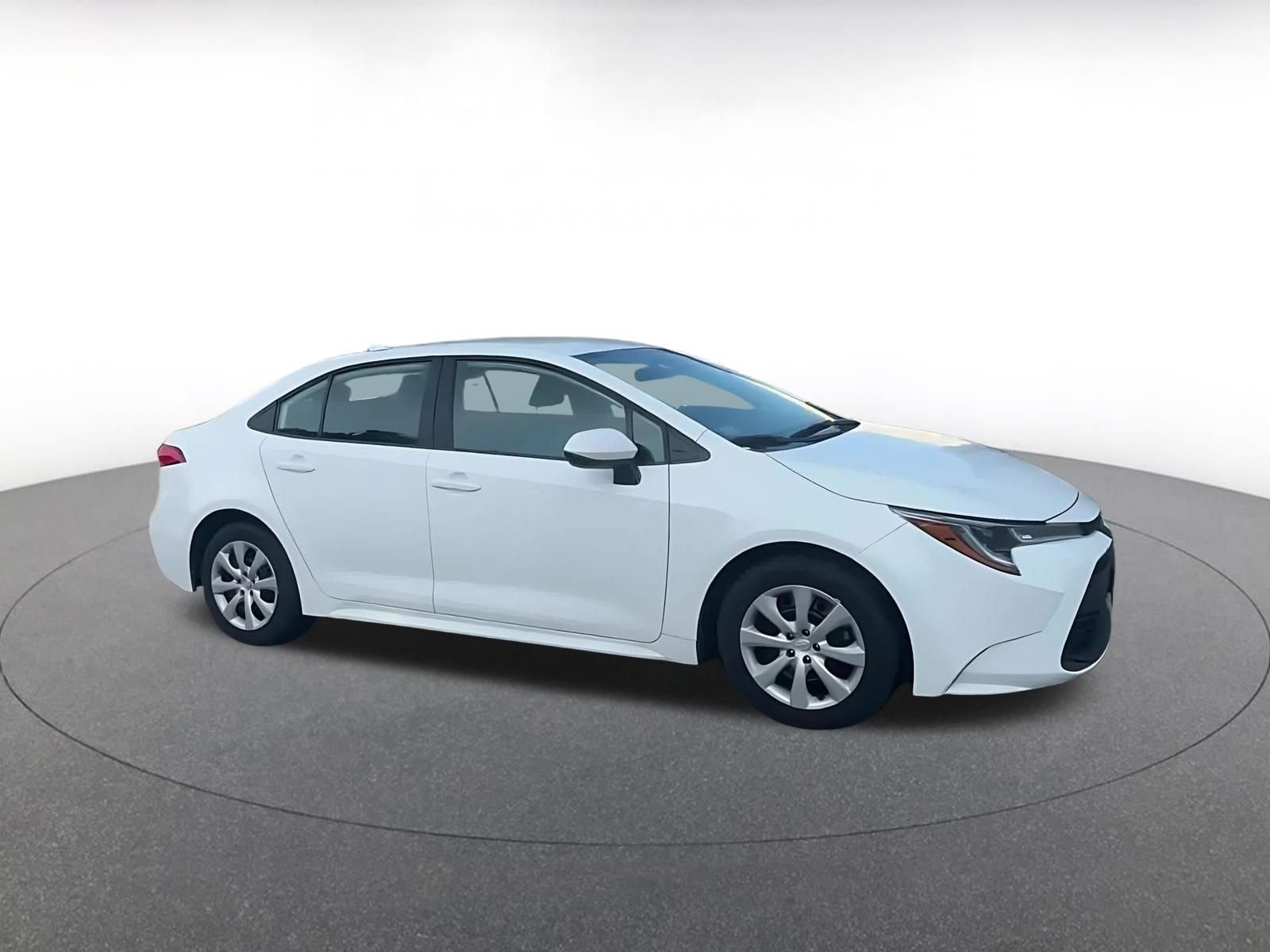 Thumbnail: 2025 Toyota Corolla - 2