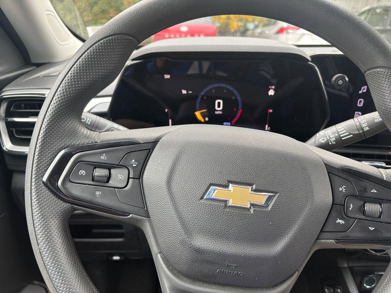 Thumbnail: 2025 Chevrolet TrailBlazer - 32