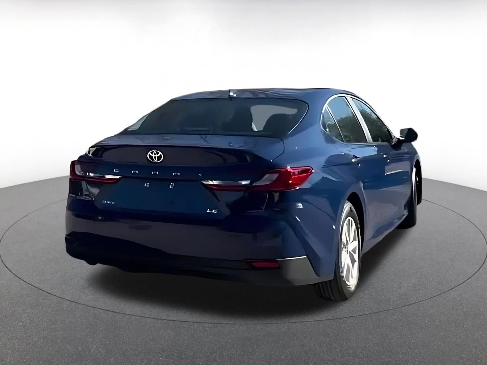 Thumbnail: 2025 Toyota Camry - 12