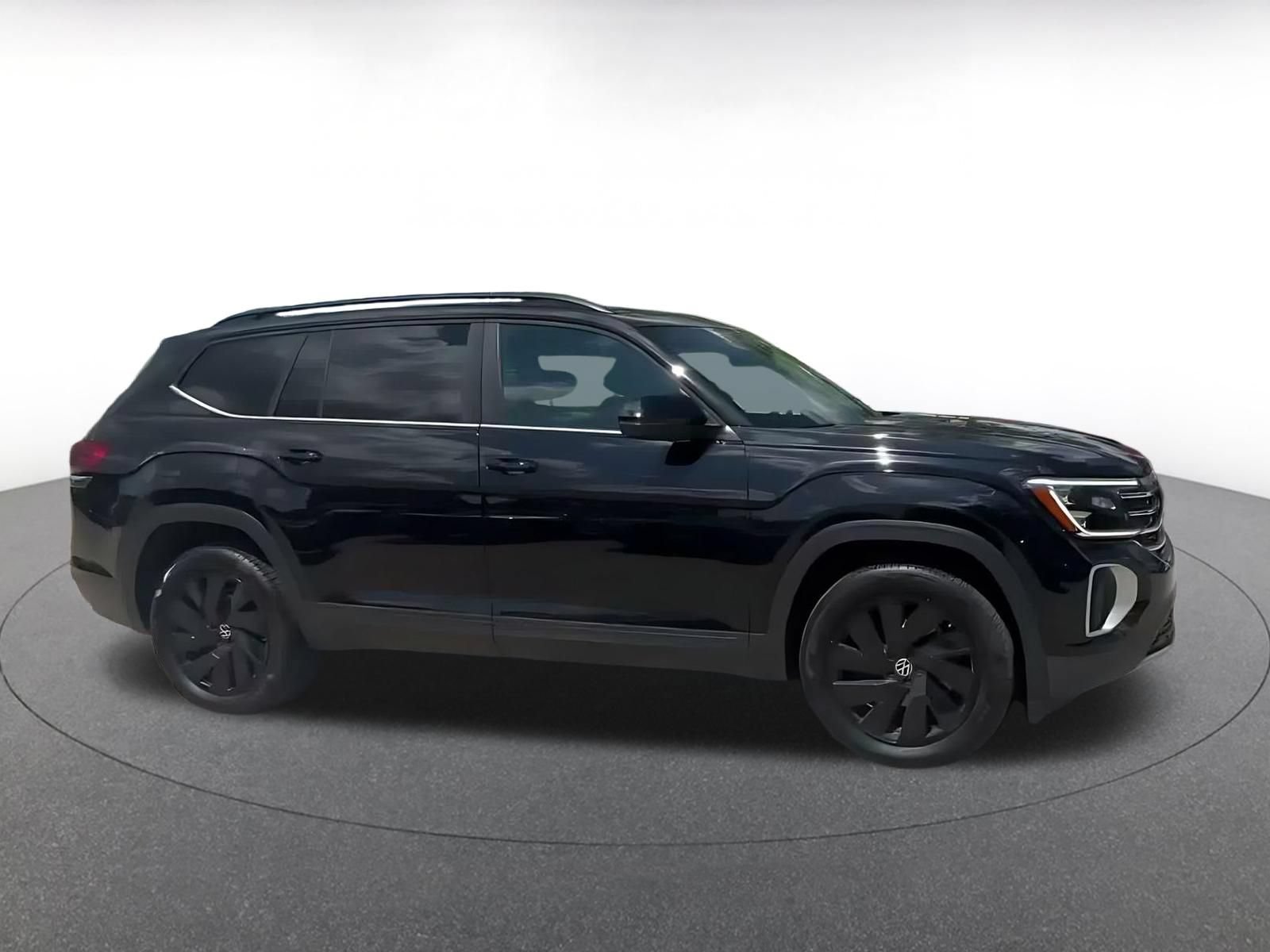 Thumbnail: 2026 Volkswagen Atlas - 15