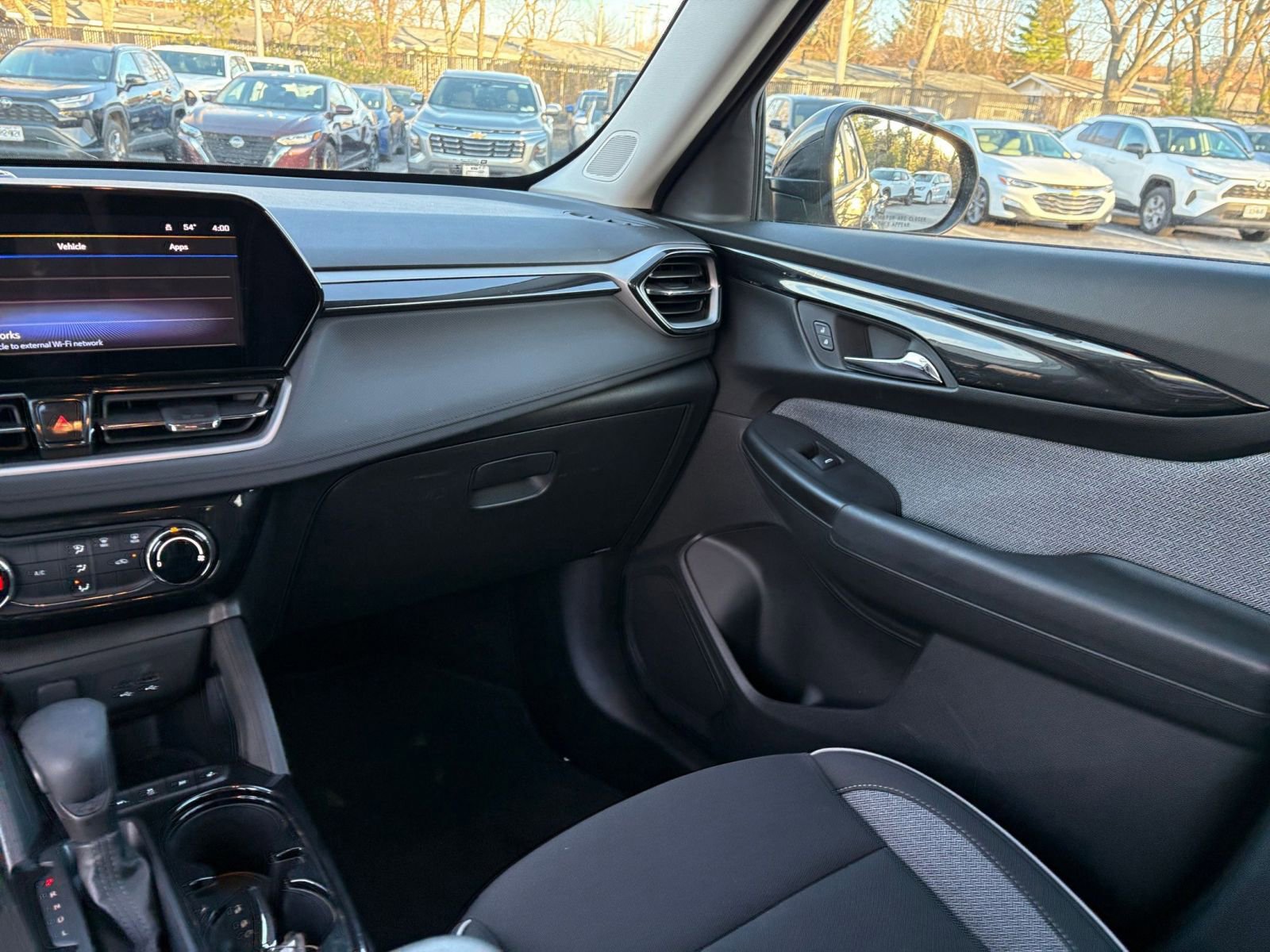 Thumbnail: 2025 Chevrolet TrailBlazer - 33