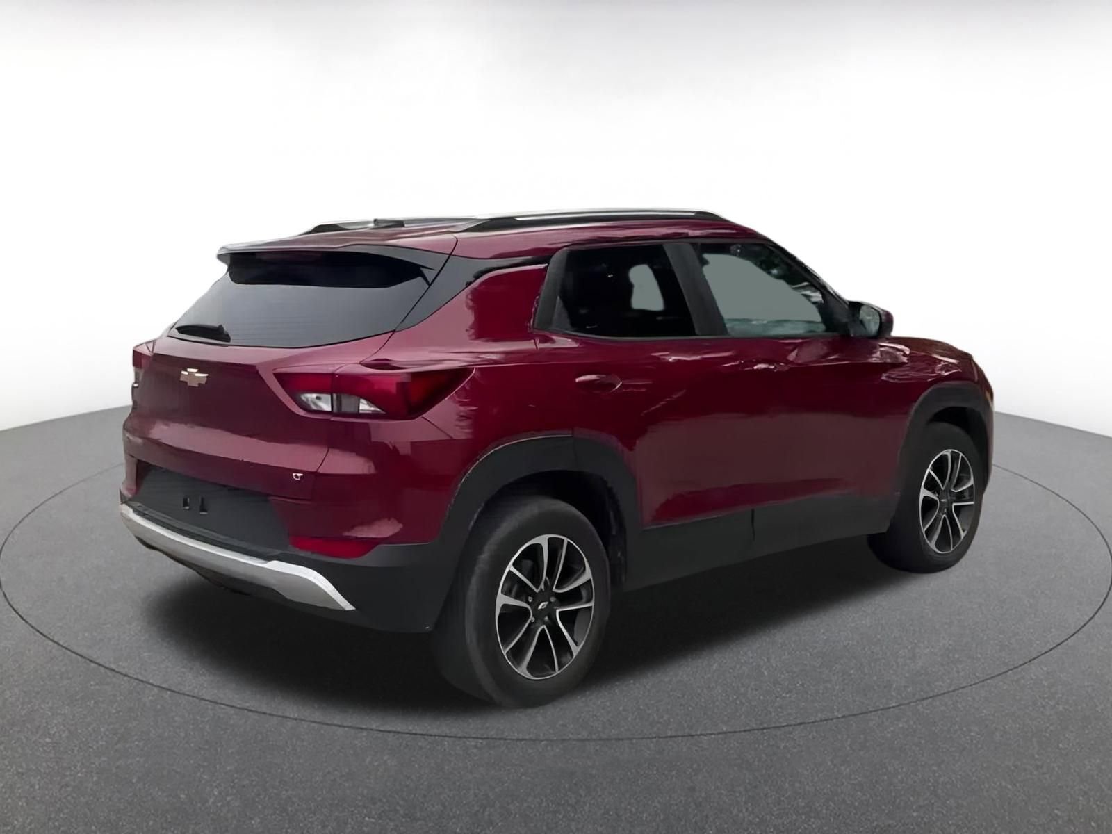 Thumbnail: 2025 Chevrolet TrailBlazer - 14