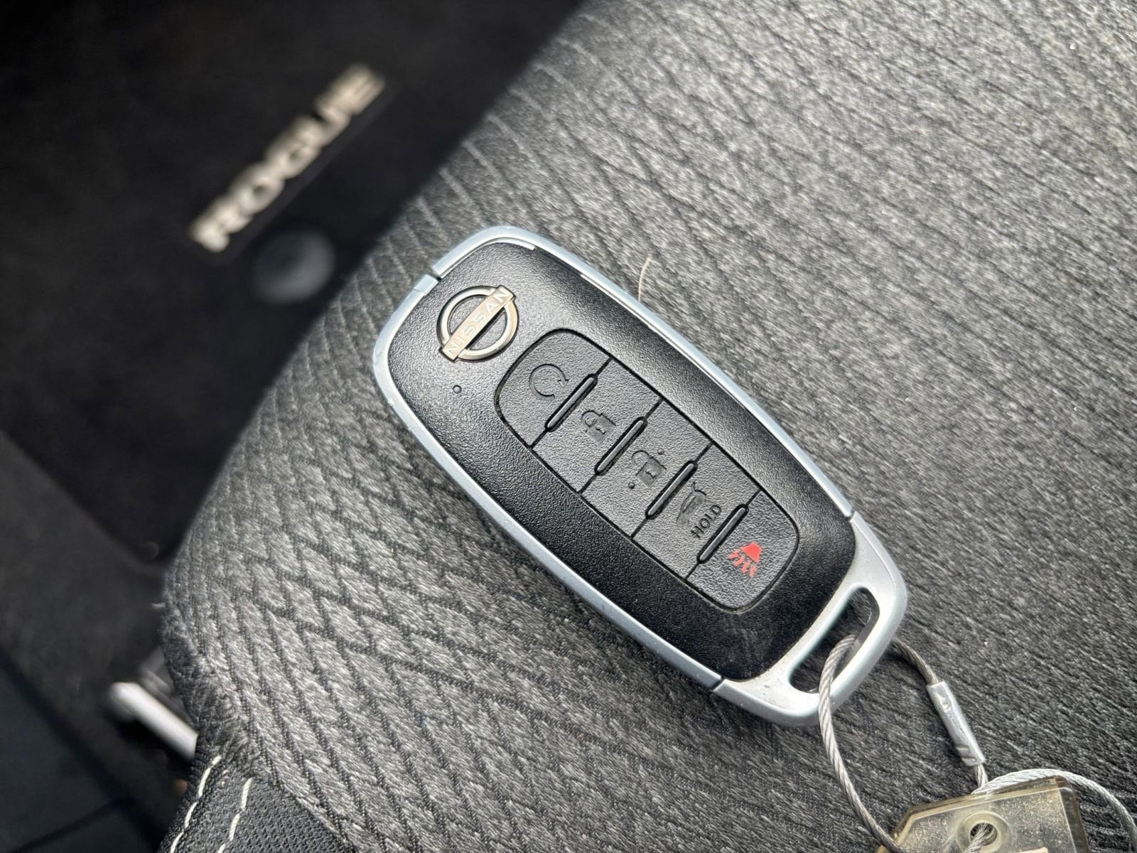 Thumbnail: 2025 Nissan Rogue - 24