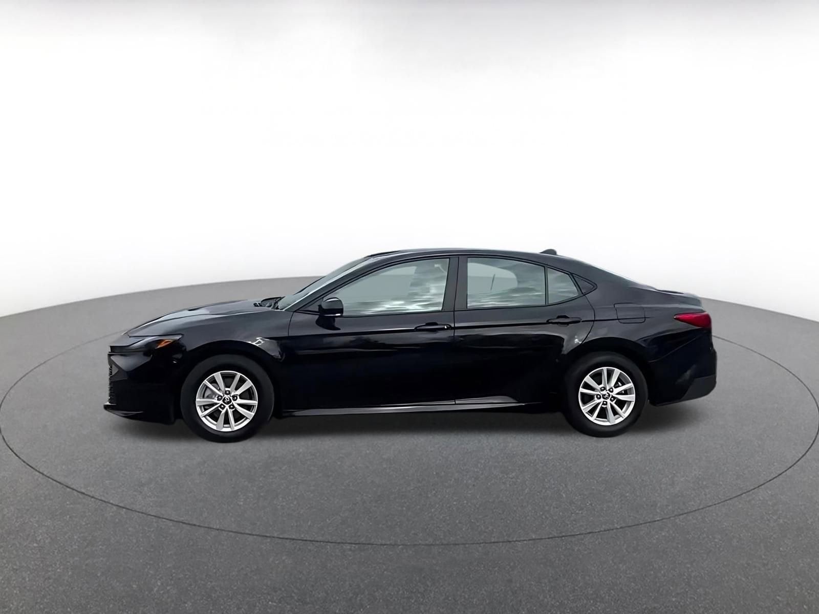 Thumbnail: 2025 Toyota Camry - 7