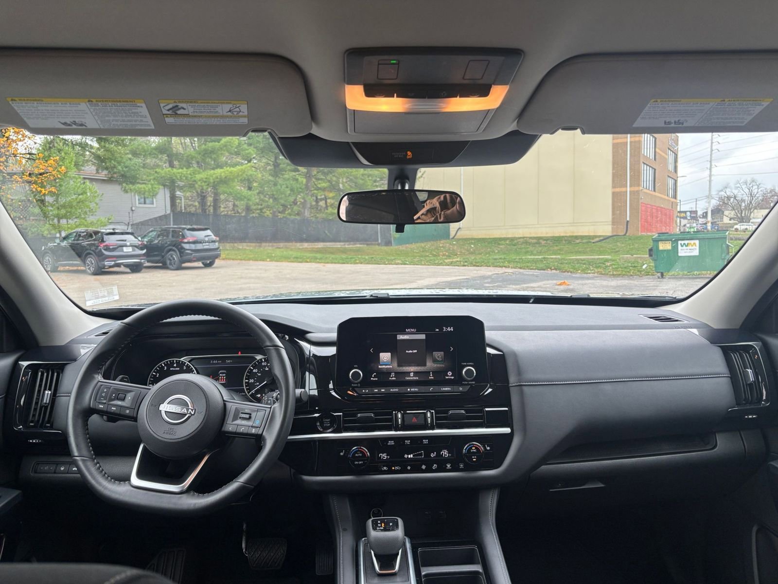 Thumbnail: 2025 Nissan Pathfinder - 31