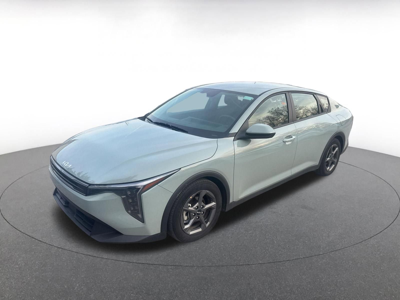 Thumbnail: 2025 Kia K4 - 2