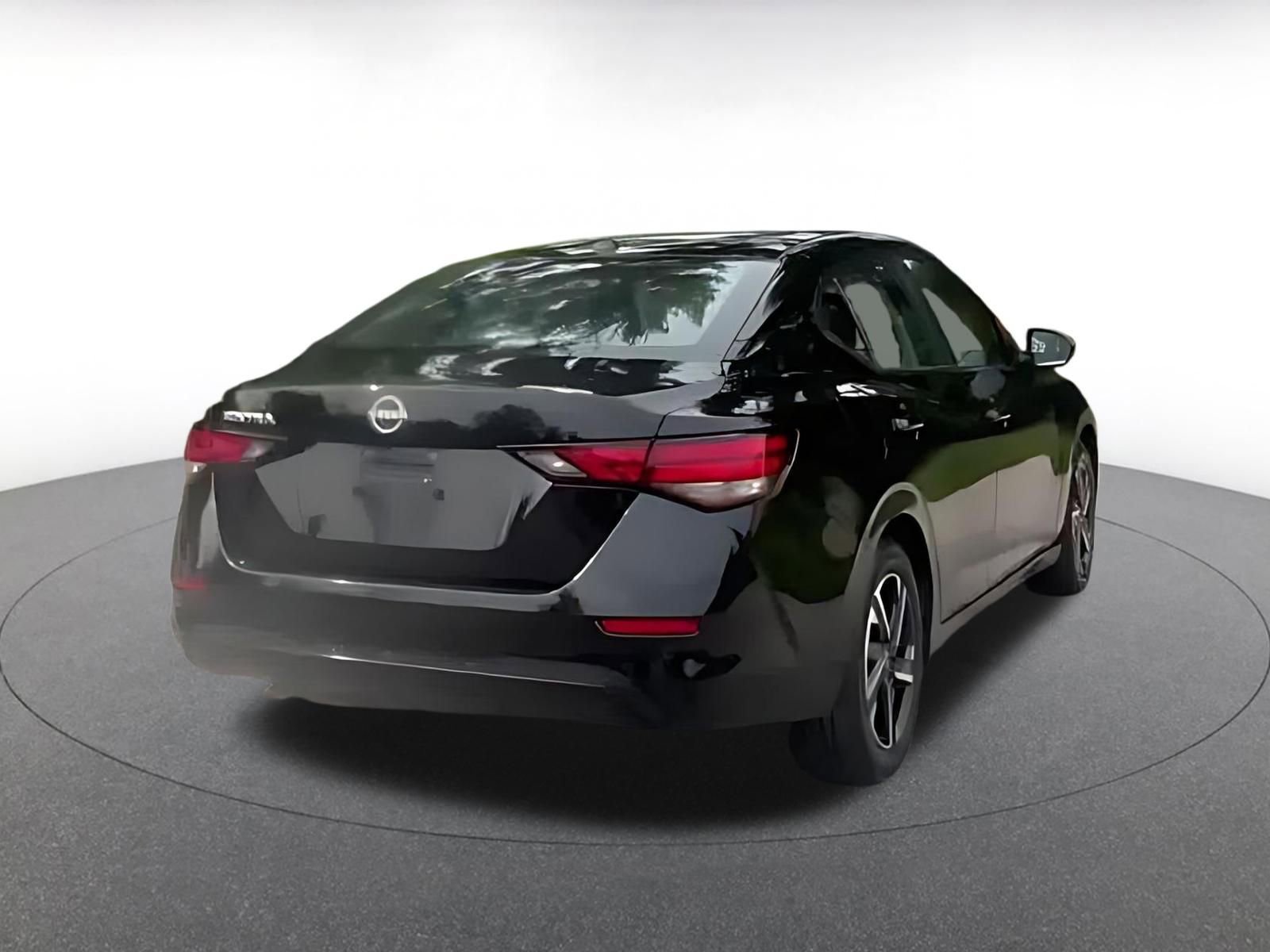 Thumbnail: 2025 Nissan Sentra - 14