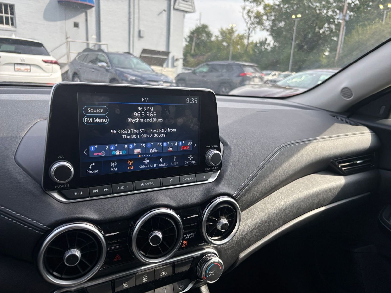 Thumbnail: 2024 Nissan Sentra - 33