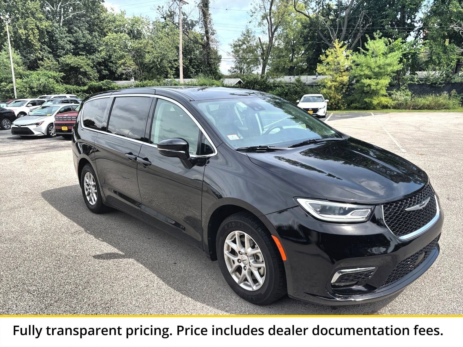 Thumbnail: 2024 Chrysler Pacifica - 1