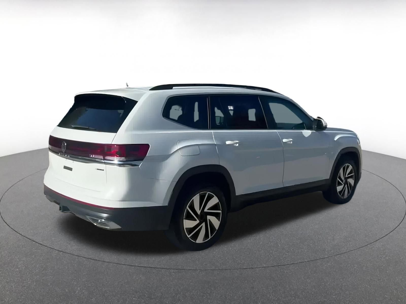 Thumbnail: 2025 Volkswagen Atlas - 14