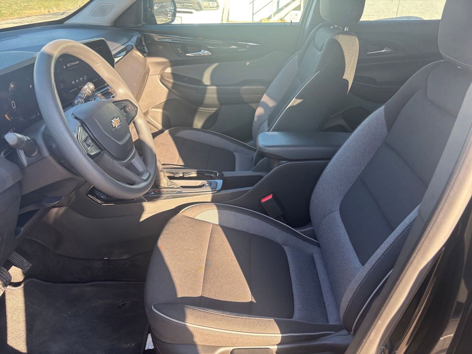 Thumbnail: 2025 Chevrolet TrailBlazer - 24