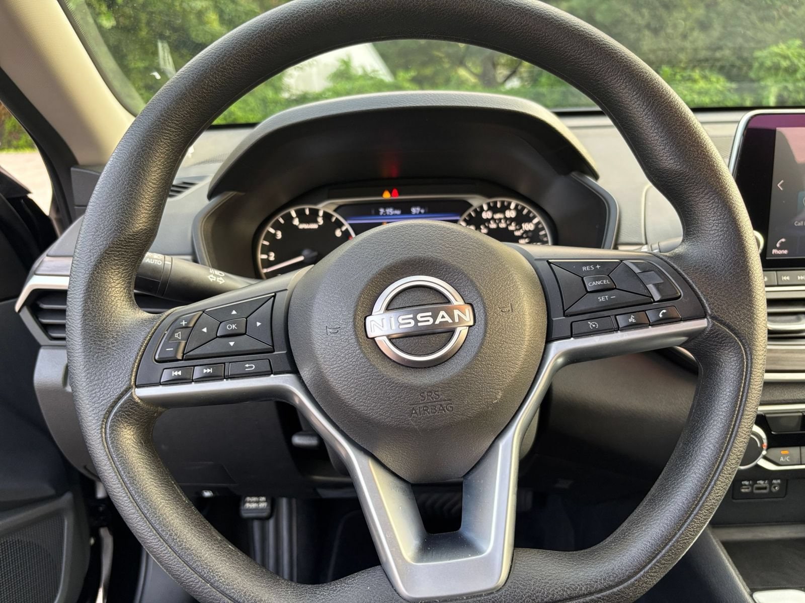 Thumbnail: 2025 Nissan Altima - 32