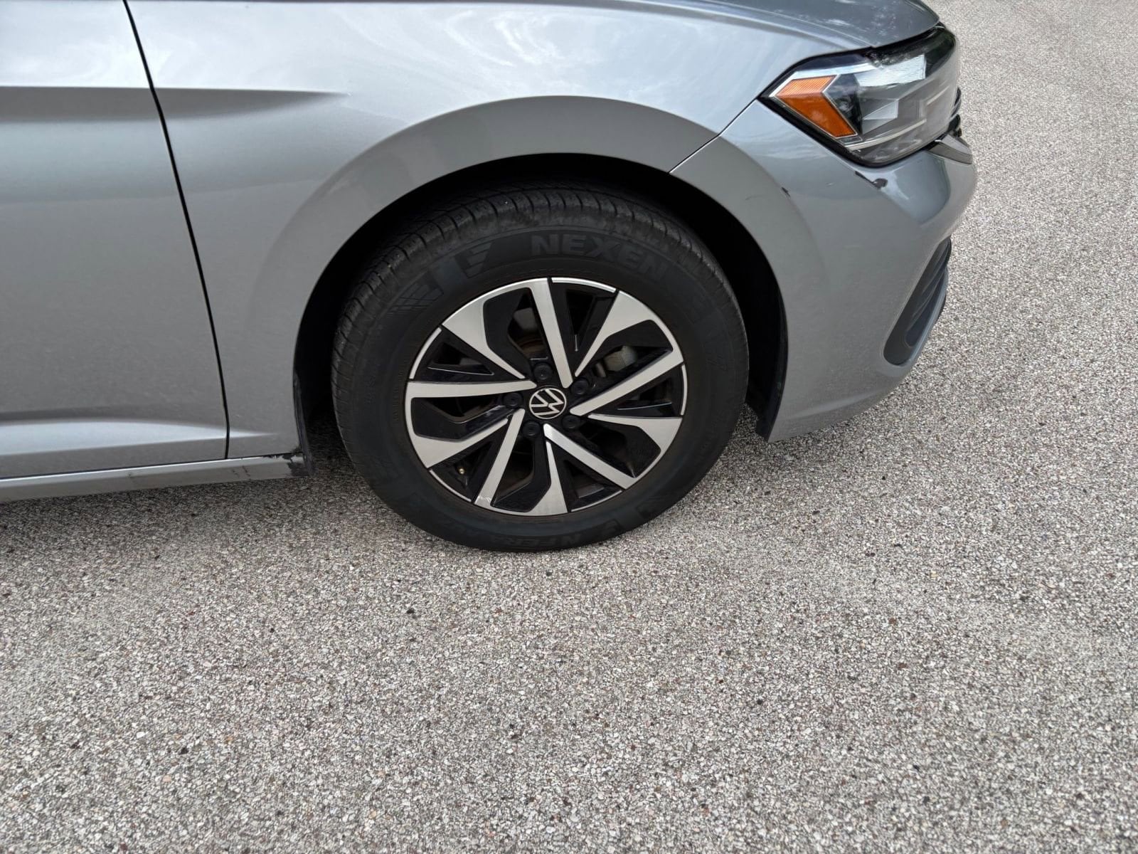 Thumbnail: 2024 Volkswagen Jetta - 28