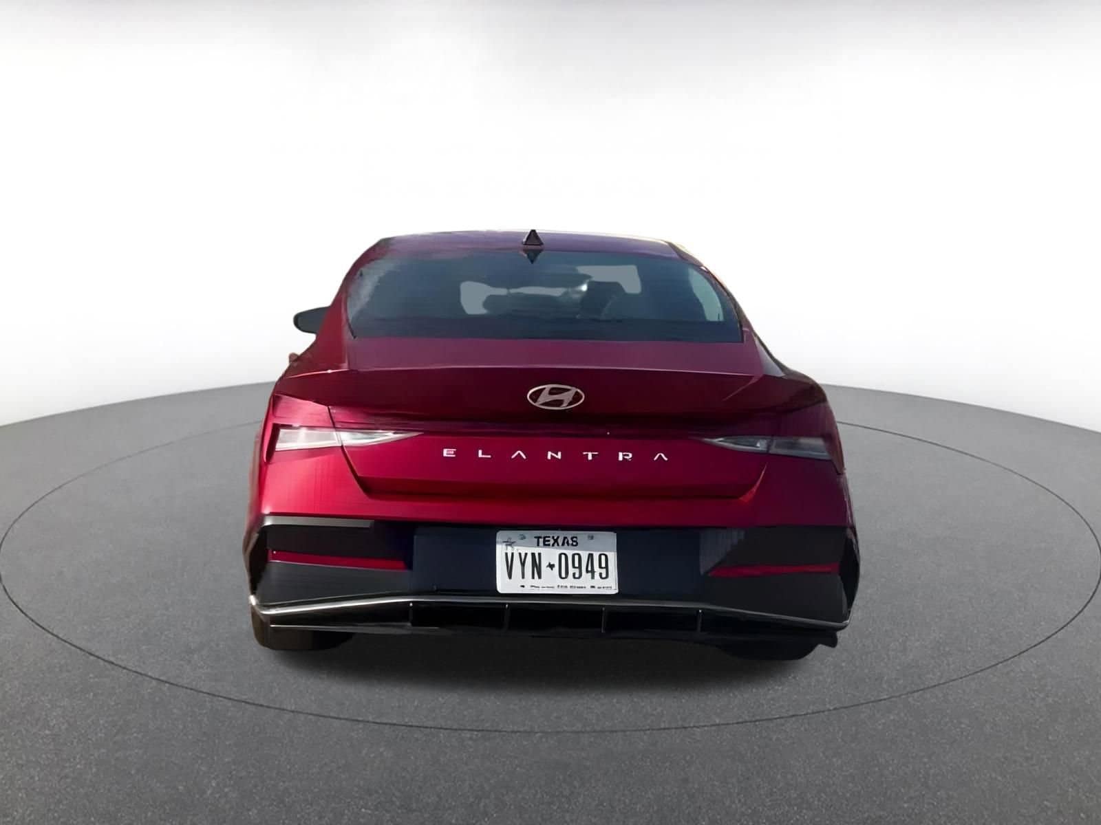 Thumbnail: 2025 Hyundai Elantra - 14